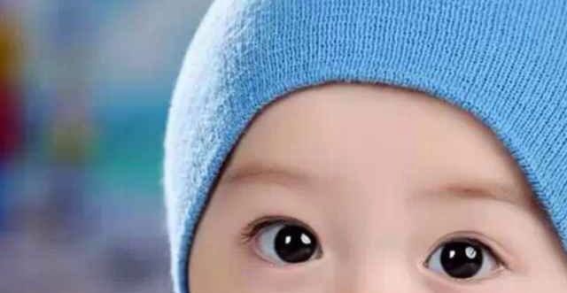 《孩子的自恋是靠打破父母的自恋而建立的》