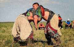 咨询室里面的较量