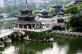 两次离婚，三次家暴的女人