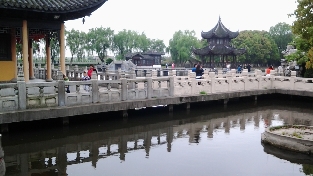 婚后还想着前任怎么办？