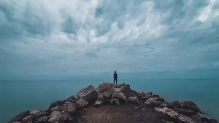 为了爱?内心深处的自己你还记得吗？