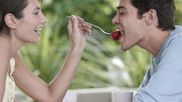 向爱你的男人要钱，会得到什么结果？建议女人都看看！