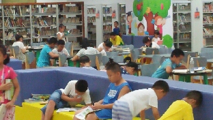 破坏孩子的天真和后，要花许多功夫才能慢慢的修复。