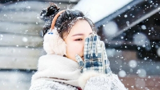 “好女孩”都被逼的不会谈恋爱了