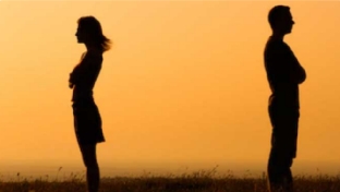 分手后如何尽快走出痛苦