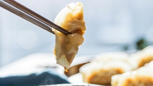 你们知道各个流派的心理学家是怎么吃饺子的吗？