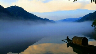 美国首席大法官在儿子的毕典上的演讲