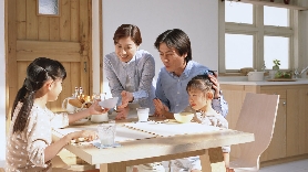 当孩子没大没小时 该如何教导他呢