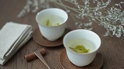 幸福藏在糊涂里！