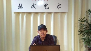 青少年经历治疗与经验治疗