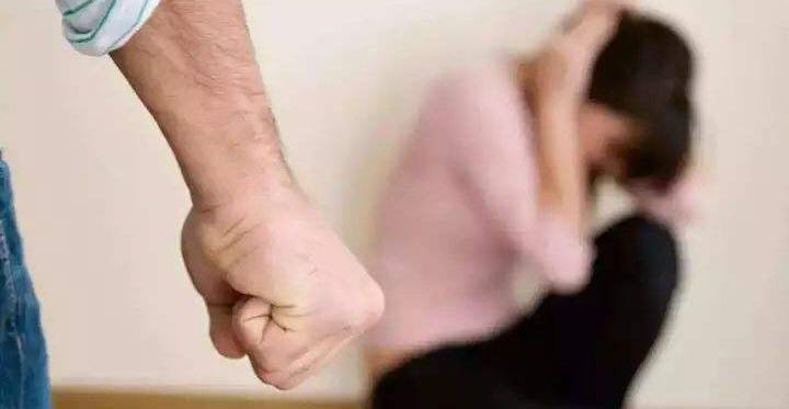 被老公打的女人为什么还不离婚？