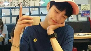 这样的男生，加一万分